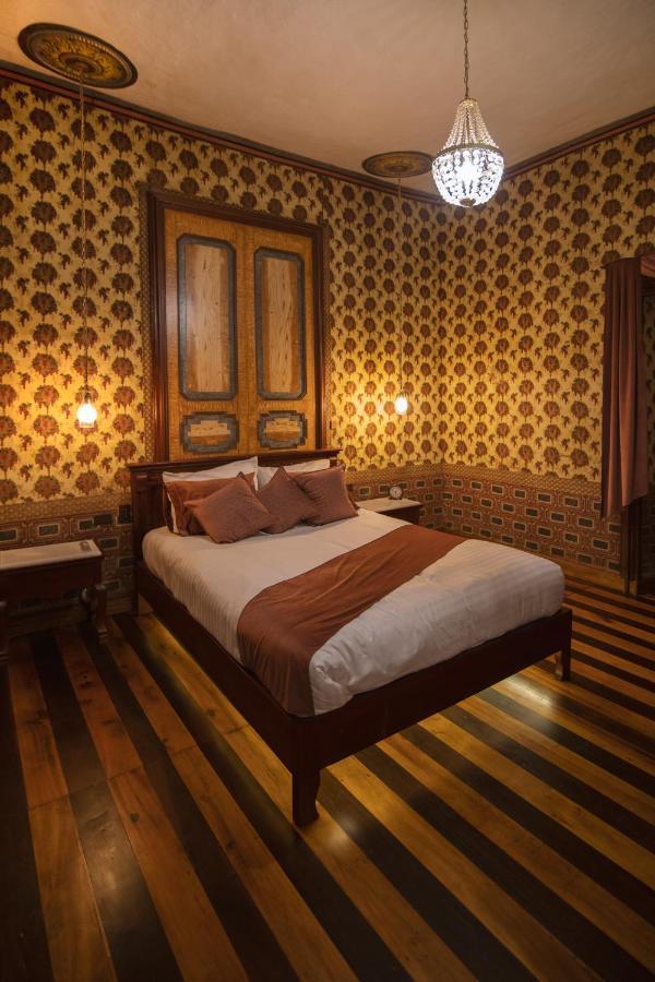 Casa Bolivar Hotel Museo Loja Bagian luar foto